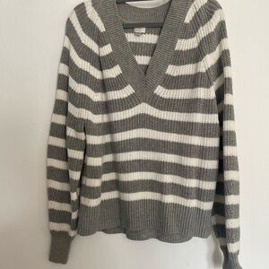 Striped Gray and White Chunky V-Neck Sweater